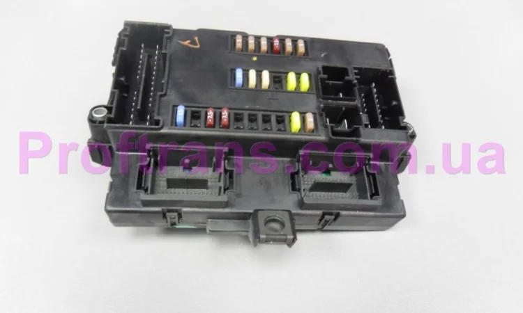 5801830418 блок предохранителей IVECO DAILY 14- MAGNETI MARELI, Ивеко Дейли - фото № 1