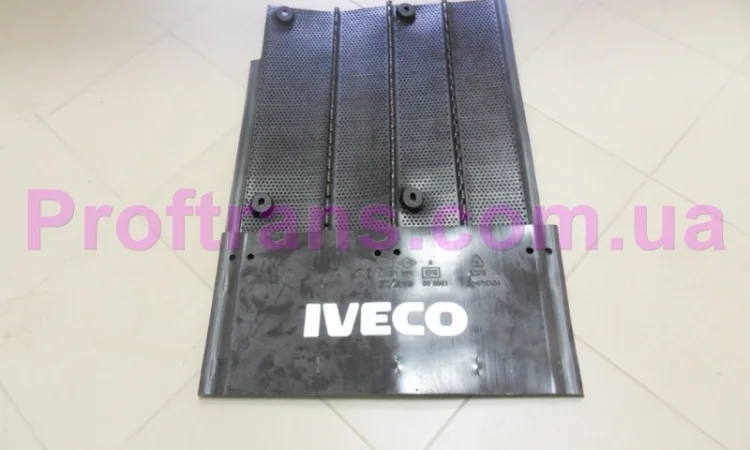 5801586624 Брызговик левий IVECO EUROCARGO 15- ИВЕКО ЄВРОКАРГО R19.5 НОВЫЙ - фото № 1