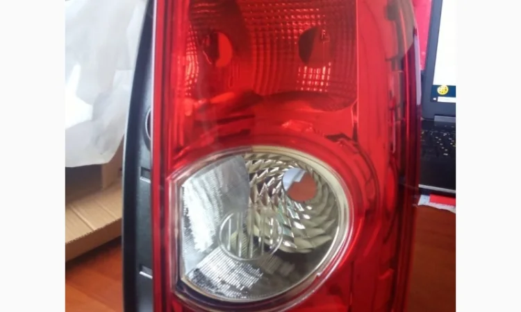 Ліхтар задній правий renault duster 265500033R - фото № 1