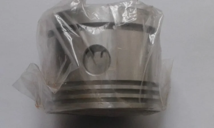 Поршень компрессора автобуса Икарус 75( STD) - фото № 3