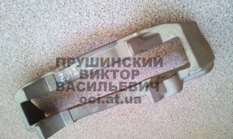 Скоба суппорта Z012024, K004099, SK7000, 212600, RZ04B03070 Knorr-Brem - фото № 3