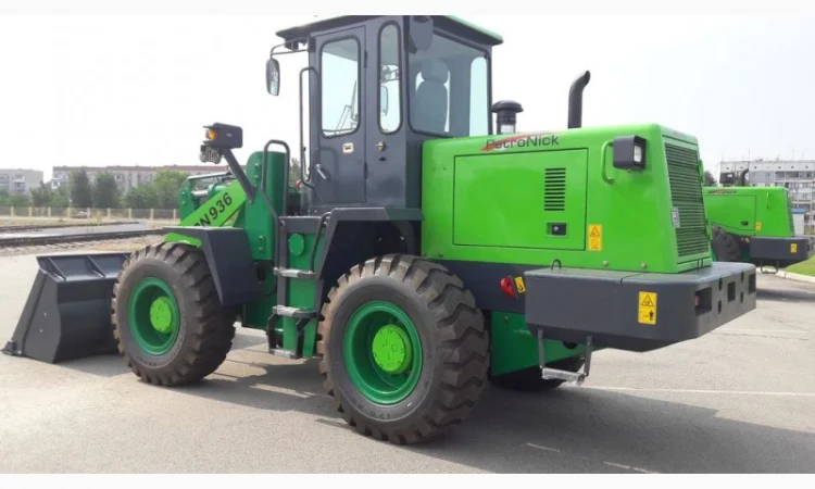 Радиатор водяной погрузчика Petronick 936 - фото № 1