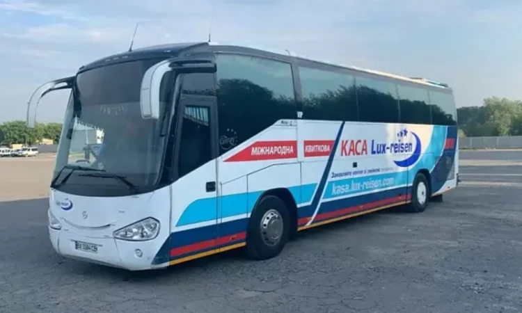 Радиатор автобуса Mercedes Benz О 303 - фото № 2