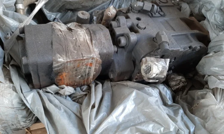 Запчасти на трактор CAT CHALLENGER 55, Claas Challenger 55 - фото № 10