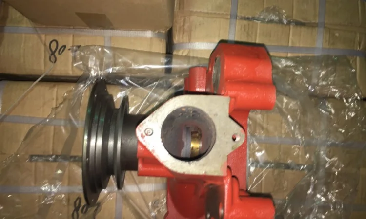 260-1307116 насос водяной со шкивом Д-260 - фото № 1