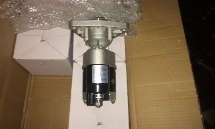 9.142.780 стартер редукторный 12В 2, 7 кВт МТЗ - фото № 1