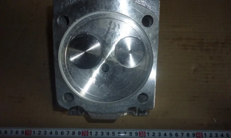 Д144-1003008 головка блока цилиндров Д-144 - фото № 1