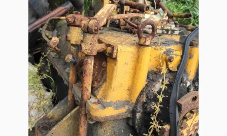 Коробка передач на Кіровець К-700А - фото № 1