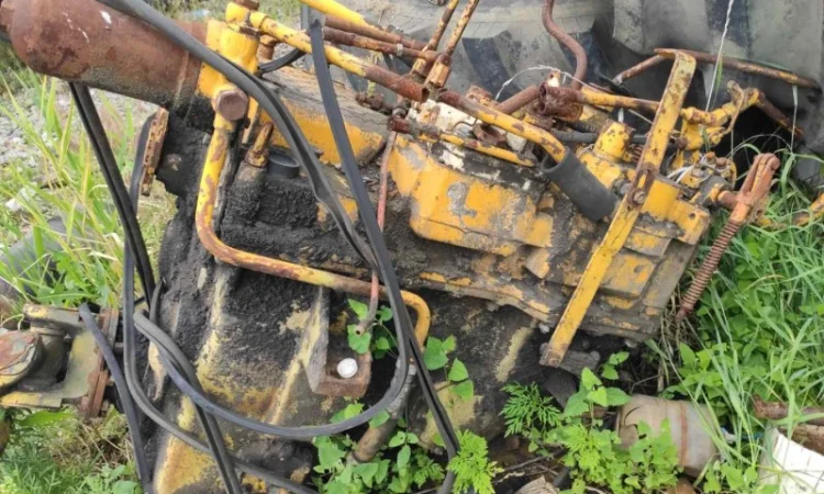 Коробка передач на Кіровець К-700А - фото № 4