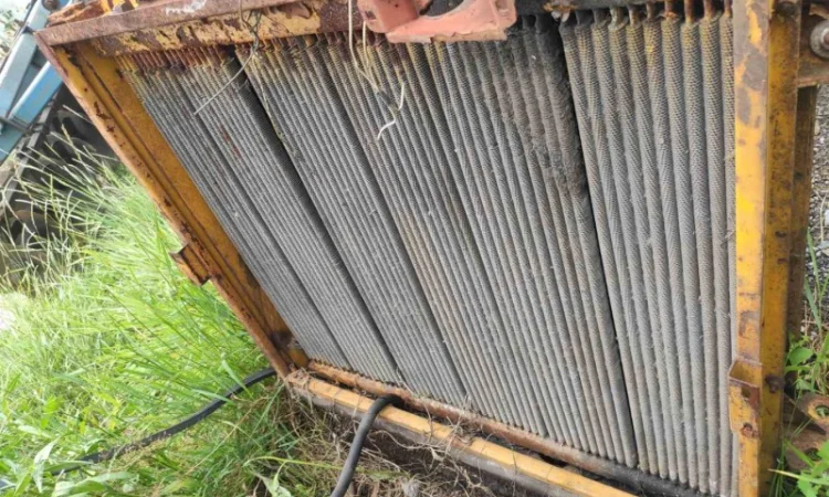 Радіатор охолодження та масляний на Кіровець К-700А - фото № 3