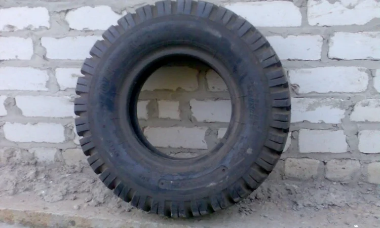 Шина 7, 00-12 на вилочные погрузчики - фото № 2