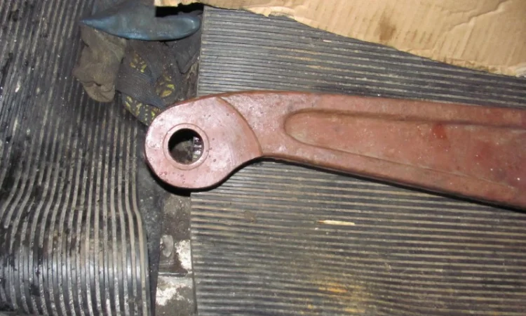 Рычаг навески главный правый в сборе к-700 - фото № 2