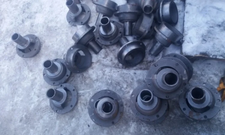 Стакан выжимного подшипника Т-150 ЯМЗ - фото № 1