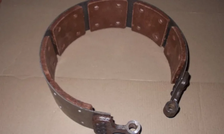 Лента тормозная Т-150Г - фото № 1