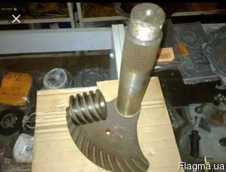 Червяк и сектор Т-150 125.40.083 Хтз реставрация - фото № 1