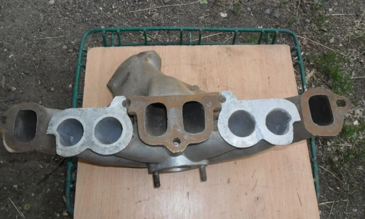 Новые оригинальные коллектора впускной и выпускной на ВОЛГУ ГАЗ "!, 2; , УАЗ - фото № 4