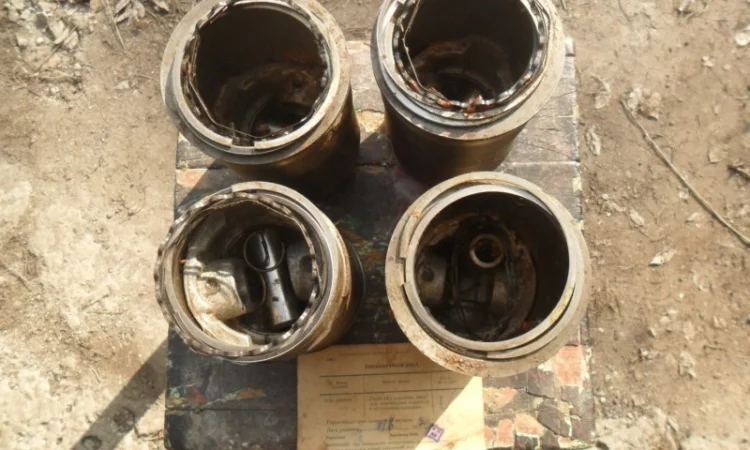 Комплект оригинальной поршневой на РАФ, ВОЛГУ, ГАЗЕЛЬ, УАЗ - фото № 1