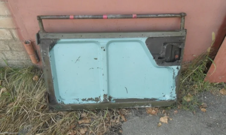 Оригинальные двери на ГАЗ 69 - фото № 4