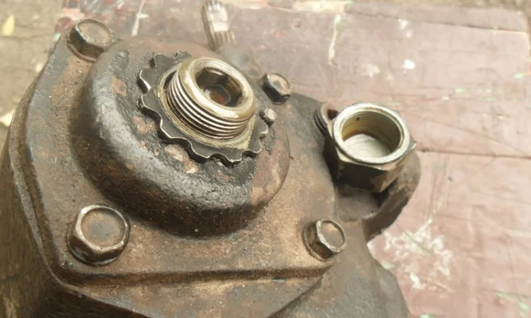 Рулевой редуктор на УАЗ - фото № 4