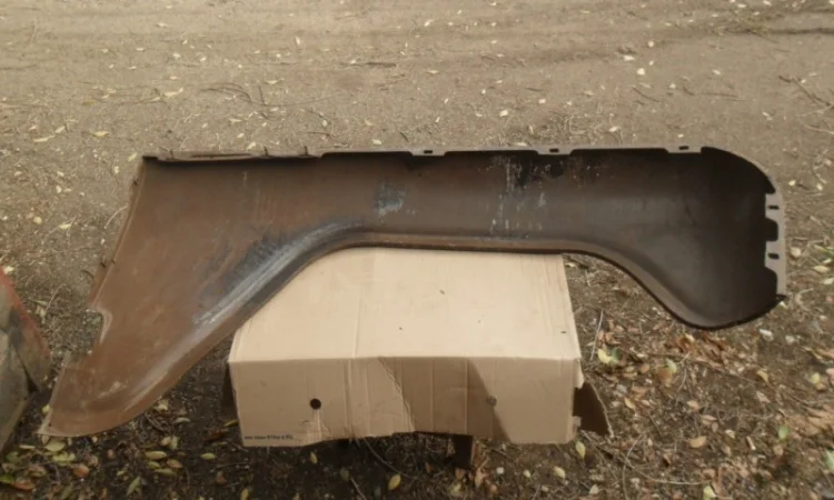 Новое оригинальное переднее крыло на уаз - фото № 2