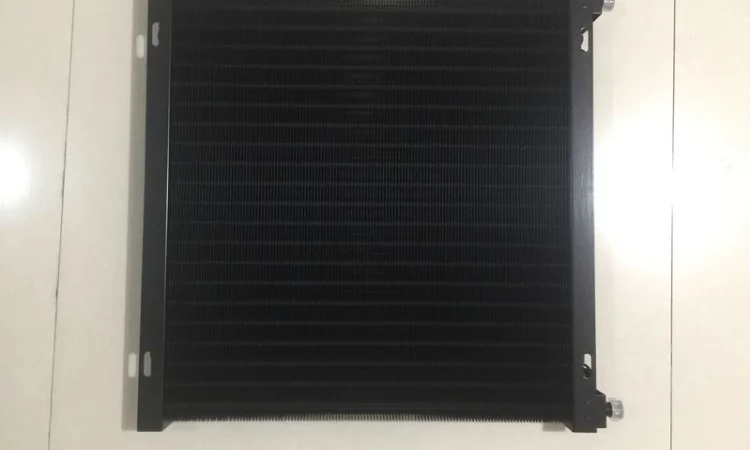 Конденсатор кондиционера для сельхоз техники - фото № 1