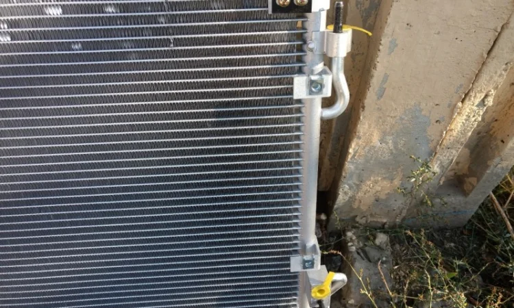 Конденсатор кондиционера Санг енг SsangYong RX290new - фото № 2