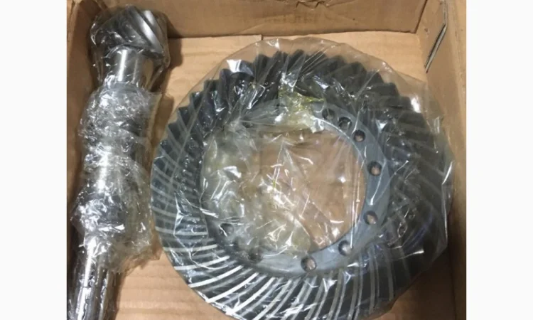 Продам запчасти на трактор New Holland TL105.TL5060 (китайский) - фото № 1