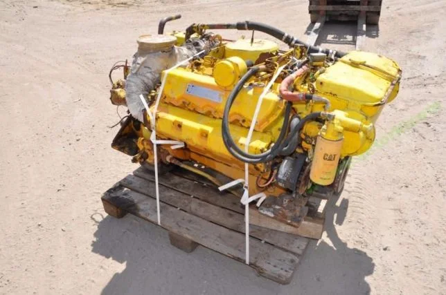 Мотор CAT 3208 V8 10, 4 Caterpillar - фото № 1