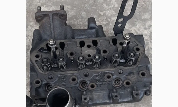 Головка блока двигателя Yanmar Tk3.66 - фото № 2