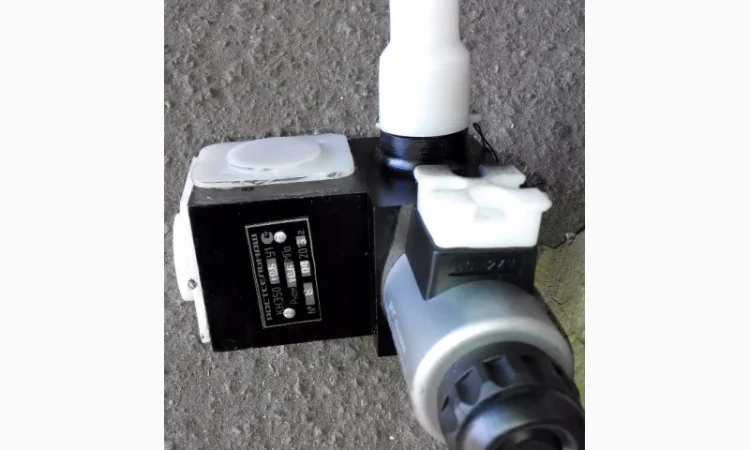 РСМ КНЭ50.16У1 Клапан напорный (Акрос, Вектор) Про-ва "Ростсельмаш", Харьков - фото № 1