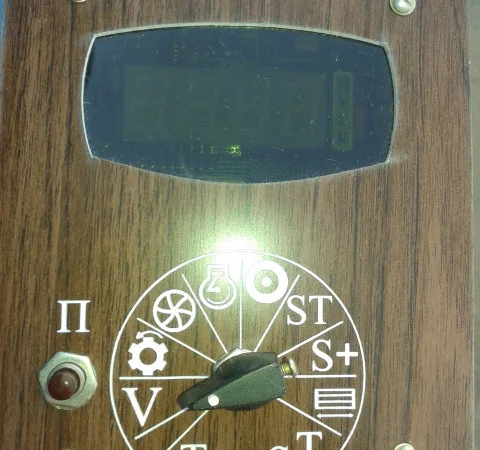 Блок индикации и снижения частоты БИСЧ-БМ (Дон 1500Б) - фото № 2