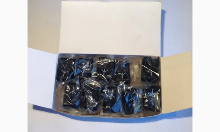 Клавиша переключатель П150 Пульт электрогидравлики комбайн Дон 1500 (Не фиксированная) - фото № 5