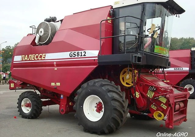 Комплект хладонпроводов шлангов кондиционера комбайна Палессе 812 - фото № 1