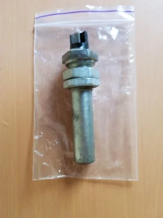 Датчик оборотов двигателя комбайна Claas 6767801 Аналог - фото № 1