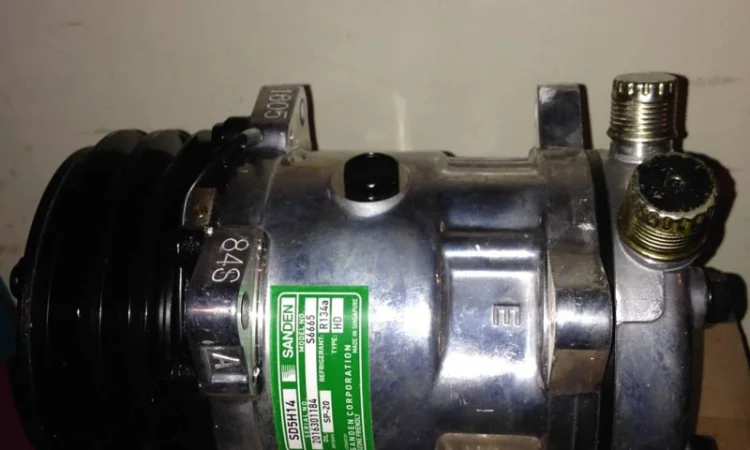 Компрессор кондиционера SD5H14 комбайн Дон 1500Б 24В (01-001100-00) - фото № 6