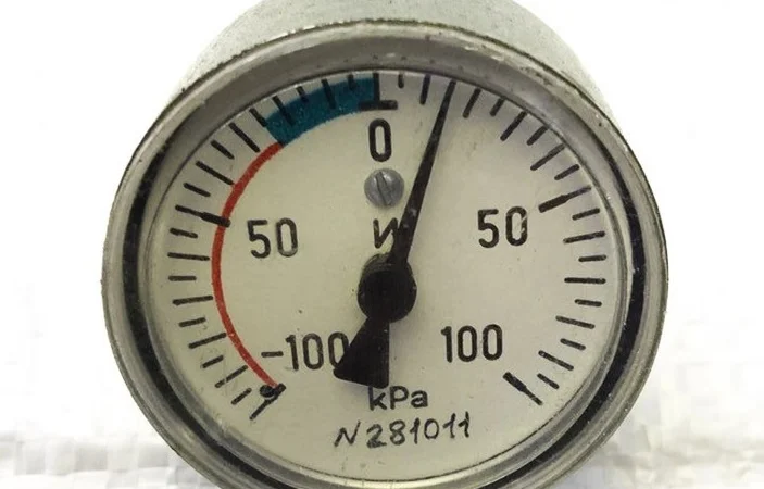 Мановакуумметр фильтра гидростатики на комбайн Дон-1500, Нива-эффект, Акрос Оригинал - фото № 2