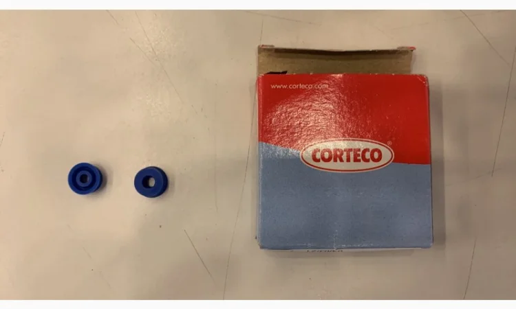 Манжета 4x10x4.5 Claas 630211.1 - фото № 1