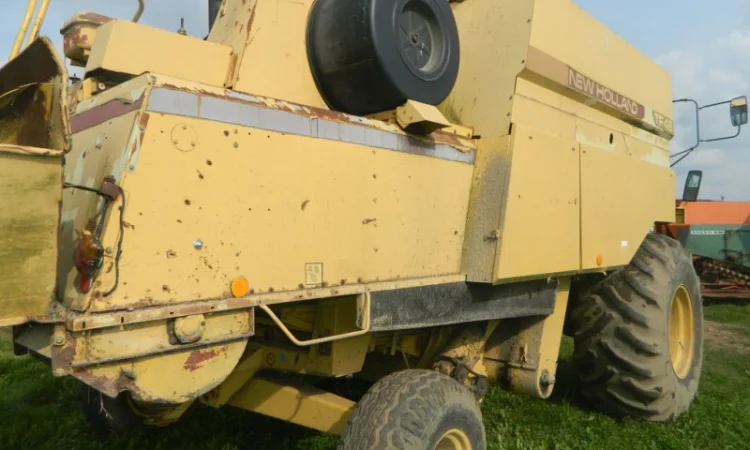 NEW HOLLAND TF46 на запчасти - фото № 6