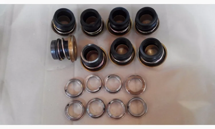 Ущільнення водяного насоса RABA MAN D2356 / D2156, ремкомплект, фібра, сальник - фото № 1