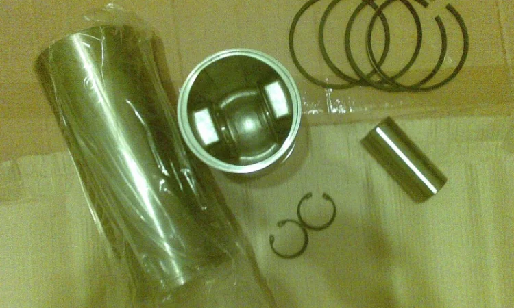 Поршнева група RABA D2156 121 мм, D2356 123 мм - фото № 1