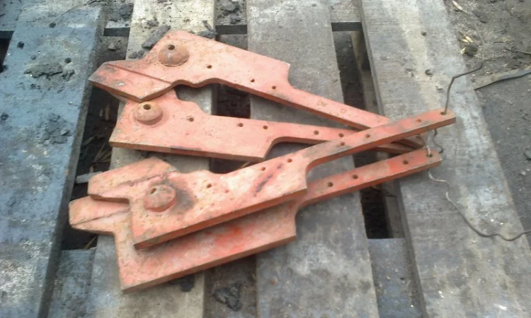 Головка ножа "СК-5М НИВА" (Н 069.02.003) Р167.10.100 - фото № 1