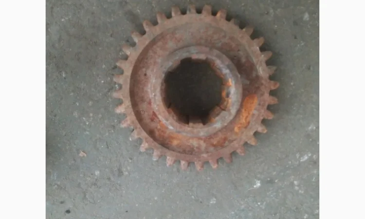 Шестерня КПП 3 передачи комбайн СК-5 НИВА (54-60643) Z-32 - фото № 1