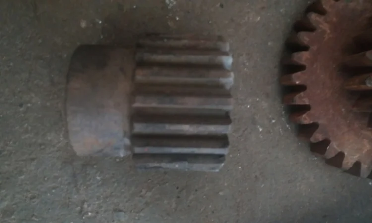 Шестерня КПП заднего хода комбайн СК-5 НИВА (54-60633) Z-19 - фото № 1