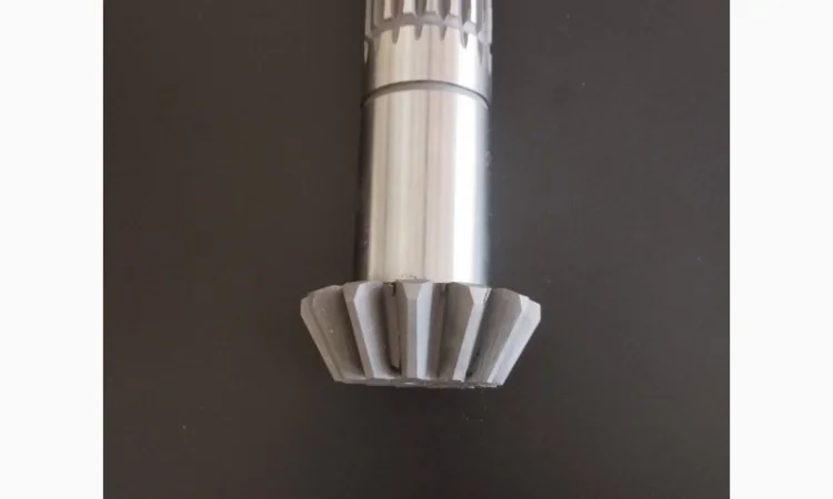 Запчастини - вали, шестерні, вал-шестерні, зірочки до кукурудзяних жниварок - фото № 11