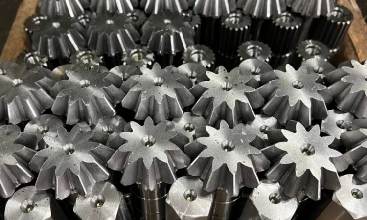 Запчастини - вали, шестерні, вал-шестерні, зірочки до кукурудзяних жниварок - фото № 2