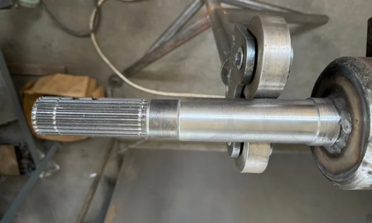 Ротор подрібнювача комбайна / Січкарня комбайна / Вал ротора соломоподрібнювача комбайна - фото № 2