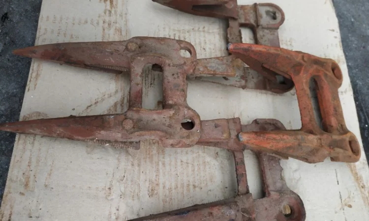 Палец двойной режущего аппарата КИС 0603060 комбайна КСК-100А - фото № 1