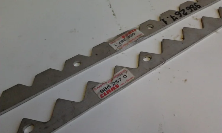 Планка зубчатая 0013125901 ягуар - фото № 1