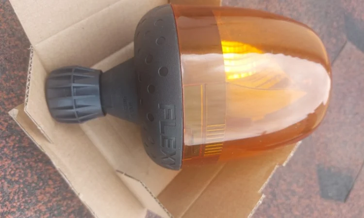 Мигалка на комбайн 000015550 - фото № 2