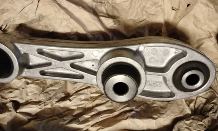 Важіль керування с/г JOHN_DEERE AXE16294 JDS670/S680/S690 - фото № 1